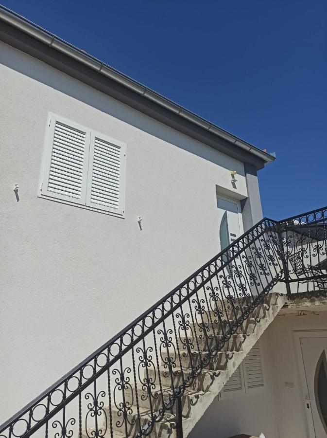 Apartman Stella Rovanjska Exteriér fotografie